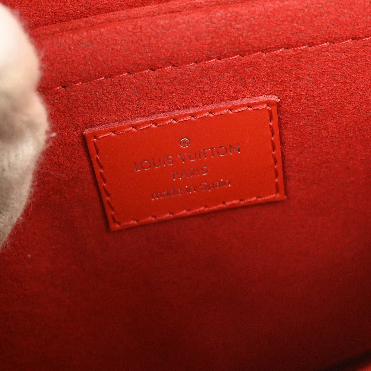 Louis Vuitton Saint Michel Handbag - Brandsamsara