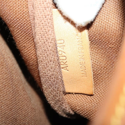 Louis Vuitton Saumur Handbag - Brandsamsara