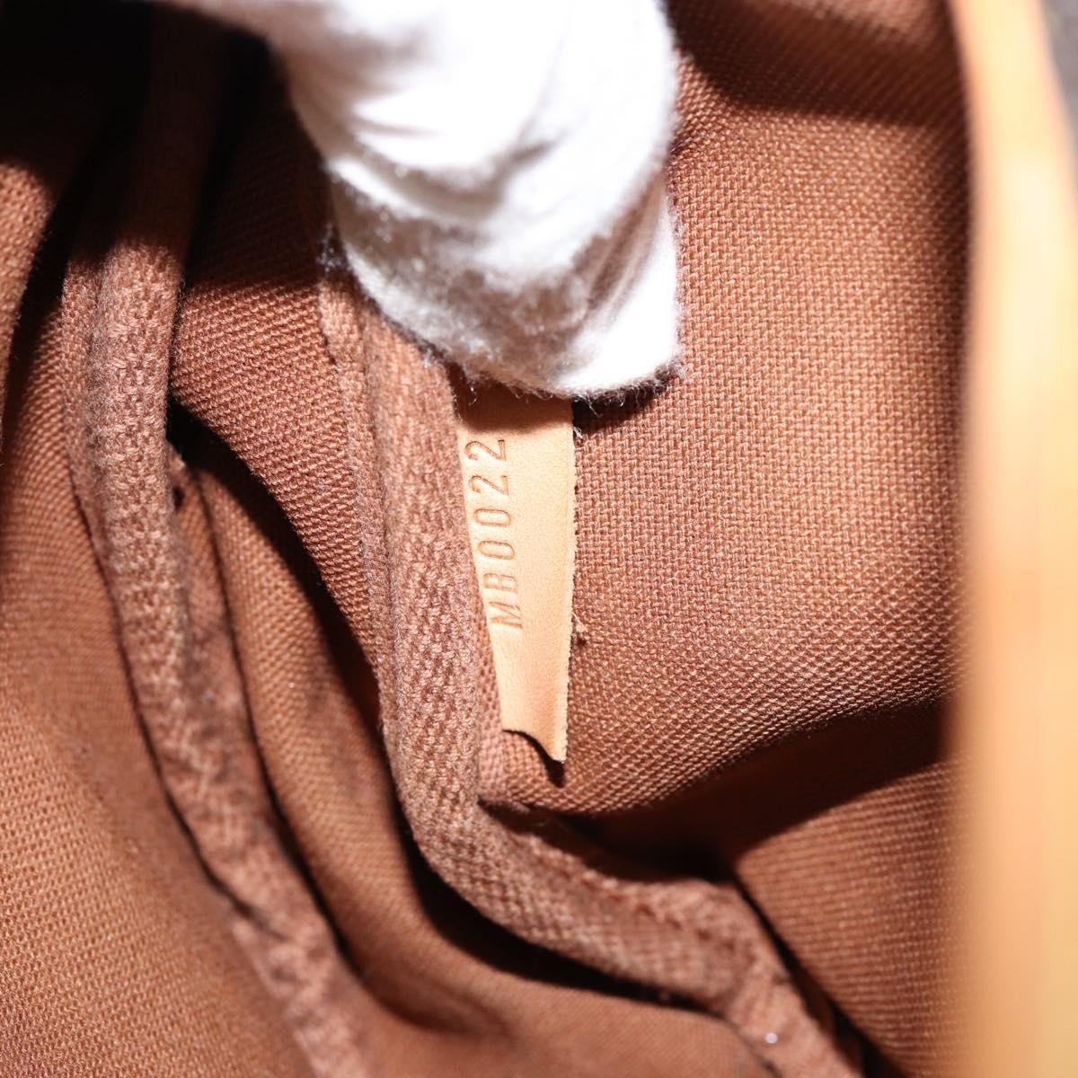 Louis Vuitton Saumur Handbag - Brandsamsara