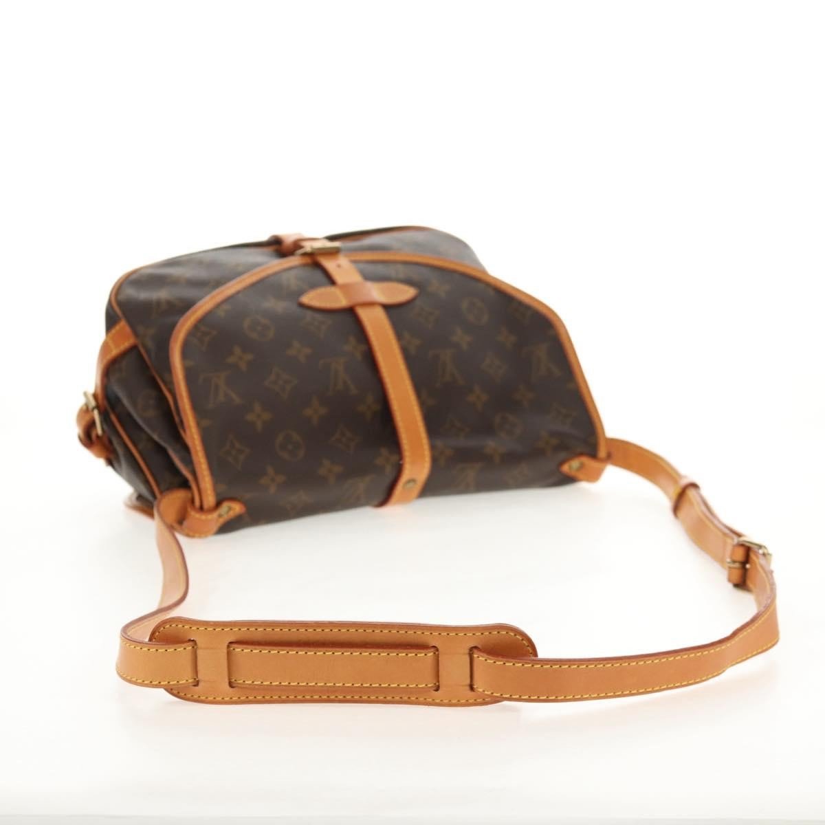 Louis Vuitton Saumur Handbag - Brandsamsara
