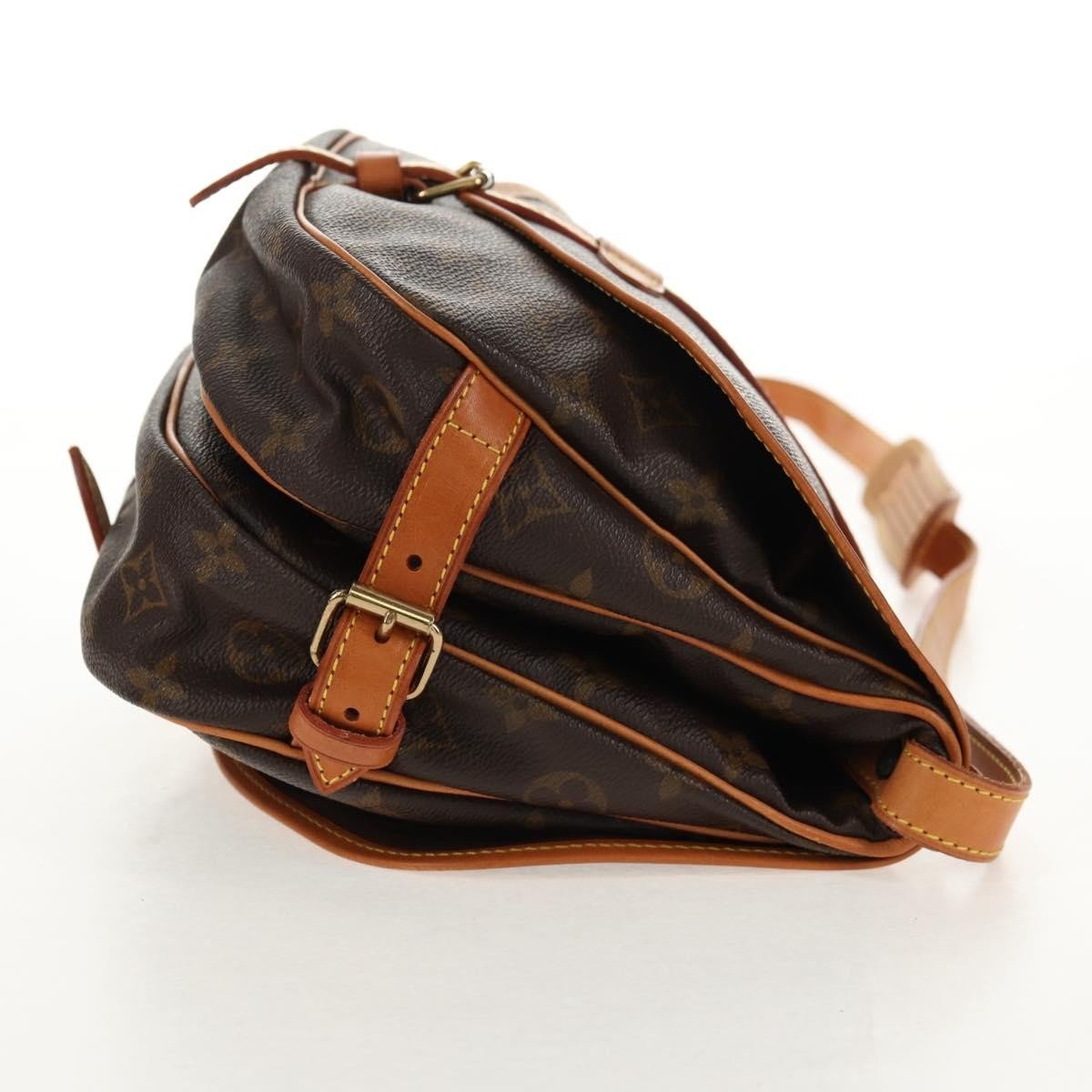Louis Vuitton Saumur Handbag - Brandsamsara