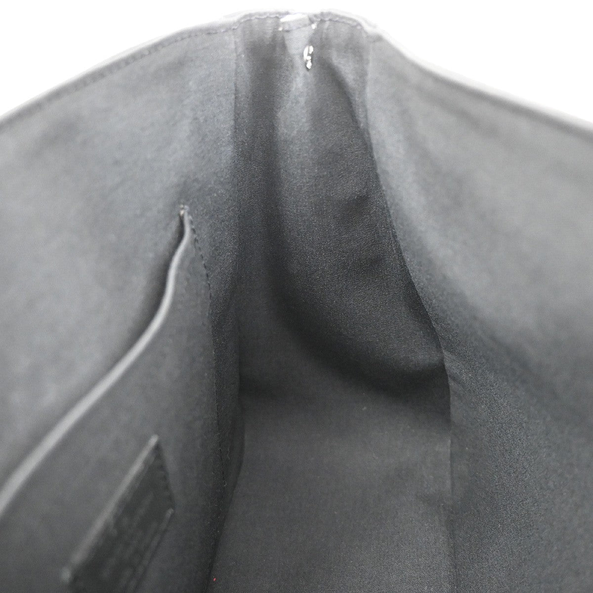 Louis Vuitton Segur Handbag - Brandsamsara