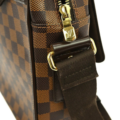 Louis Vuitton Shelton Messenger Bag - Brandsamsara