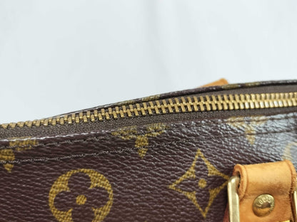 Louis Vuitton Speedy Handbag - Brandsamsara