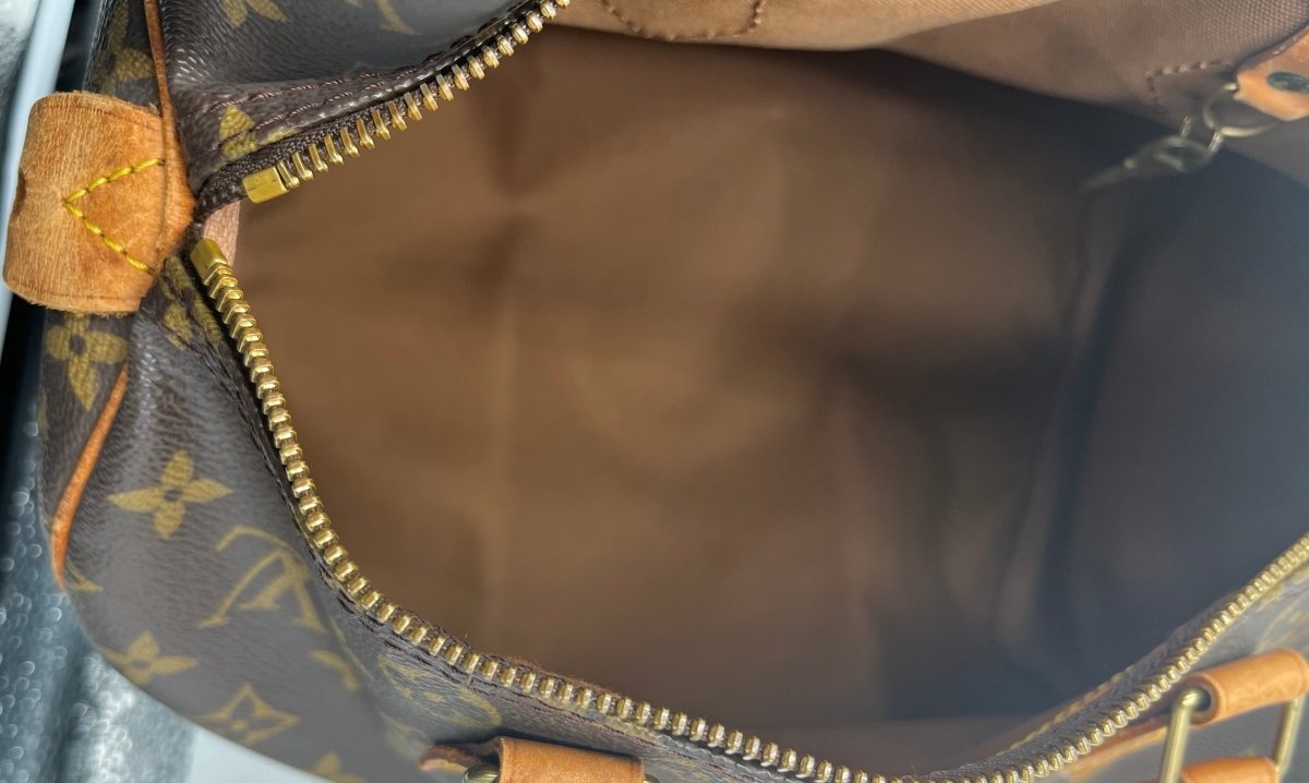 Louis Vuitton Speedy Handbag - Brandsamsara