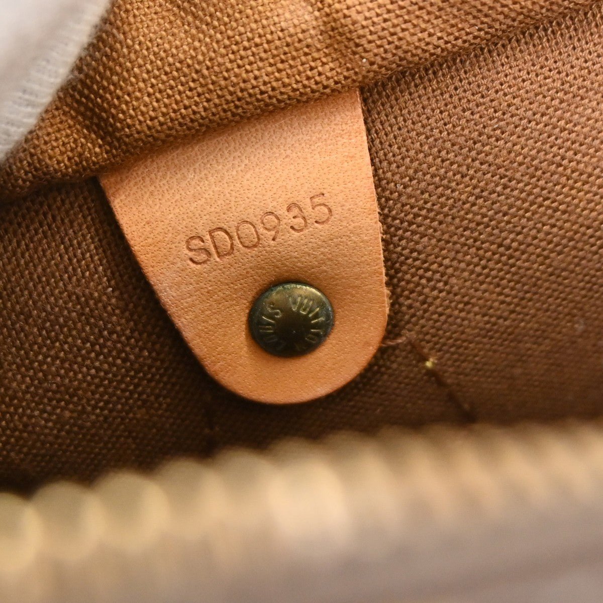 Louis Vuitton Speedy Handbag - Brandsamsara