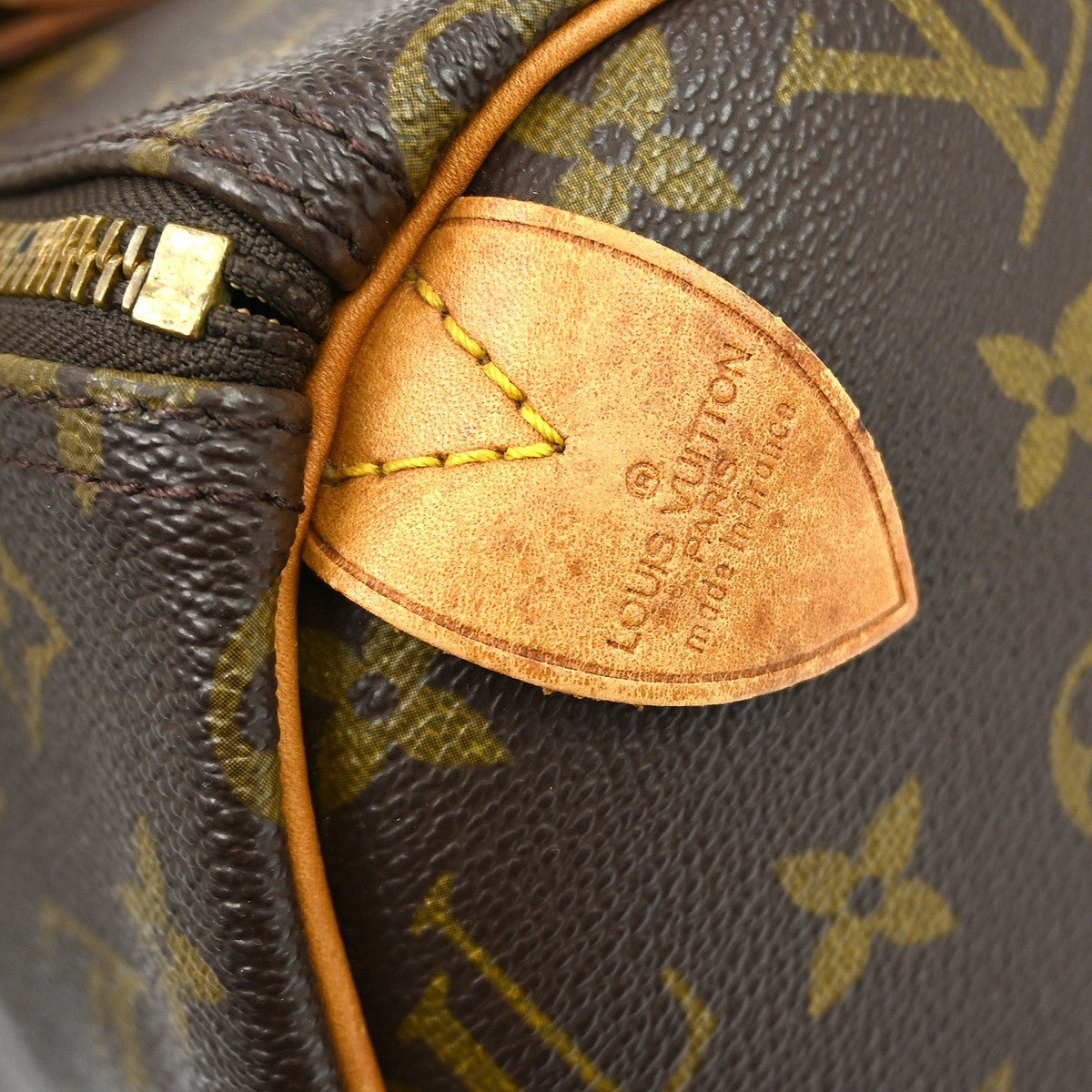 Louis Vuitton Speedy Handbag - Brandsamsara