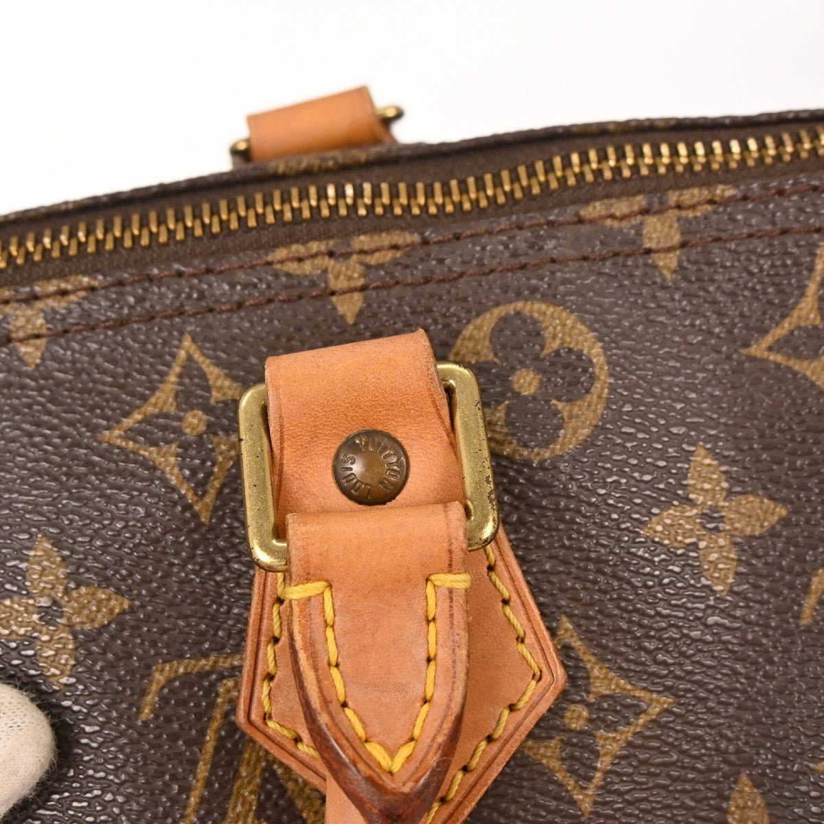 Louis Vuitton Speedy Handbag - Brandsamsara