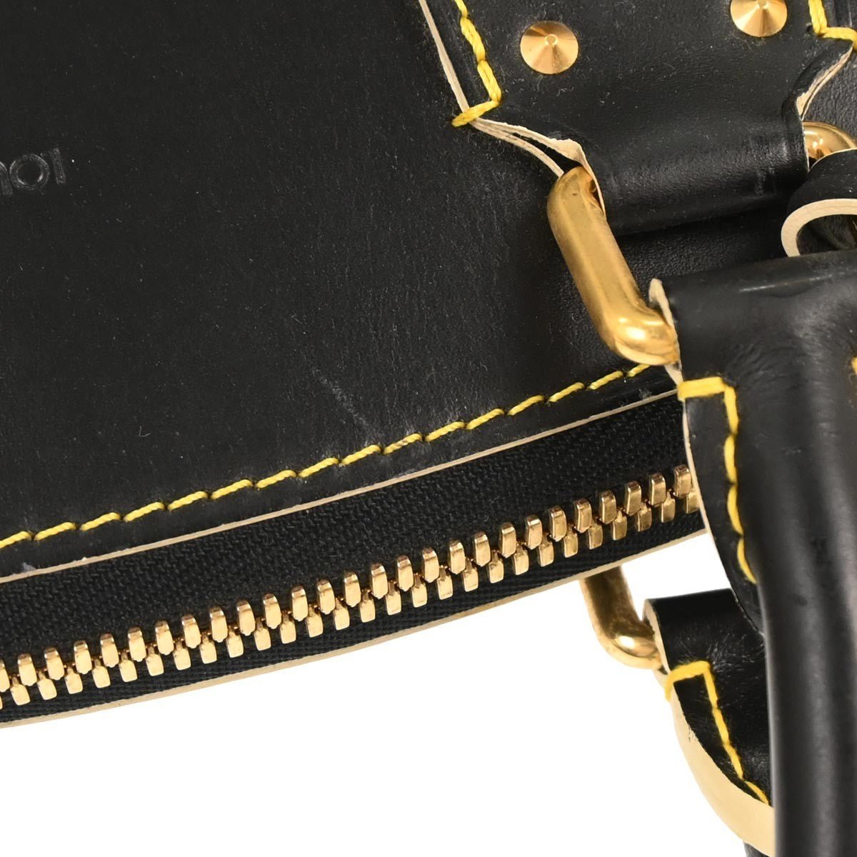 Louis Vuitton Suhali Lockit Handbag - Brandsamsara