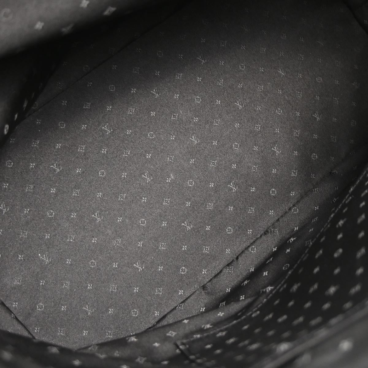 Louis Vuitton Suhali Lockit Handbag - Brandsamsara