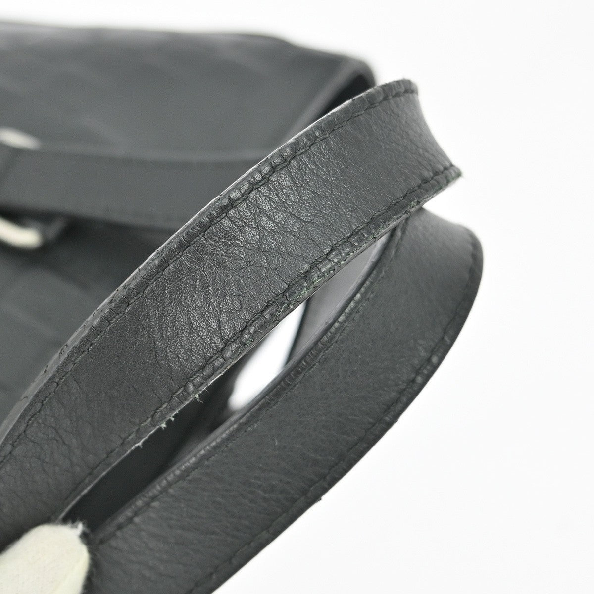 Louis Vuitton Tadao Handbag - Brandsamsara