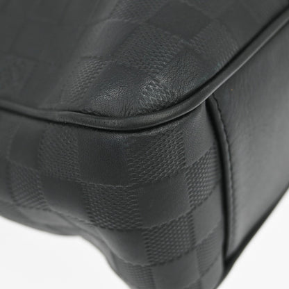 Louis Vuitton Tadao Handbag - Brandsamsara