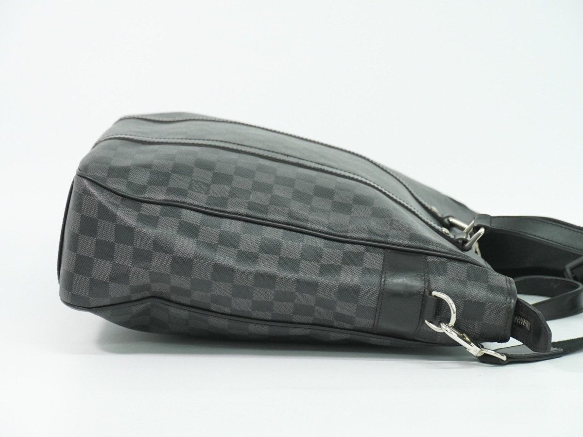 Louis Vuitton Tadao Handbag - Brandsamsara
