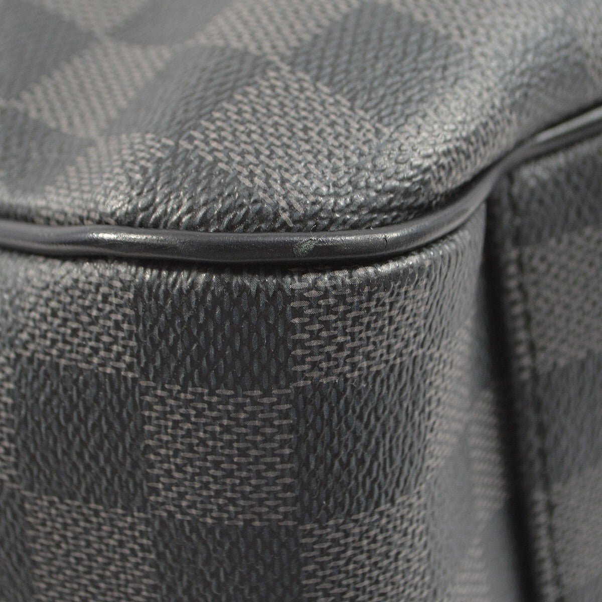Louis Vuitton Tadao Handbag - Brandsamsara