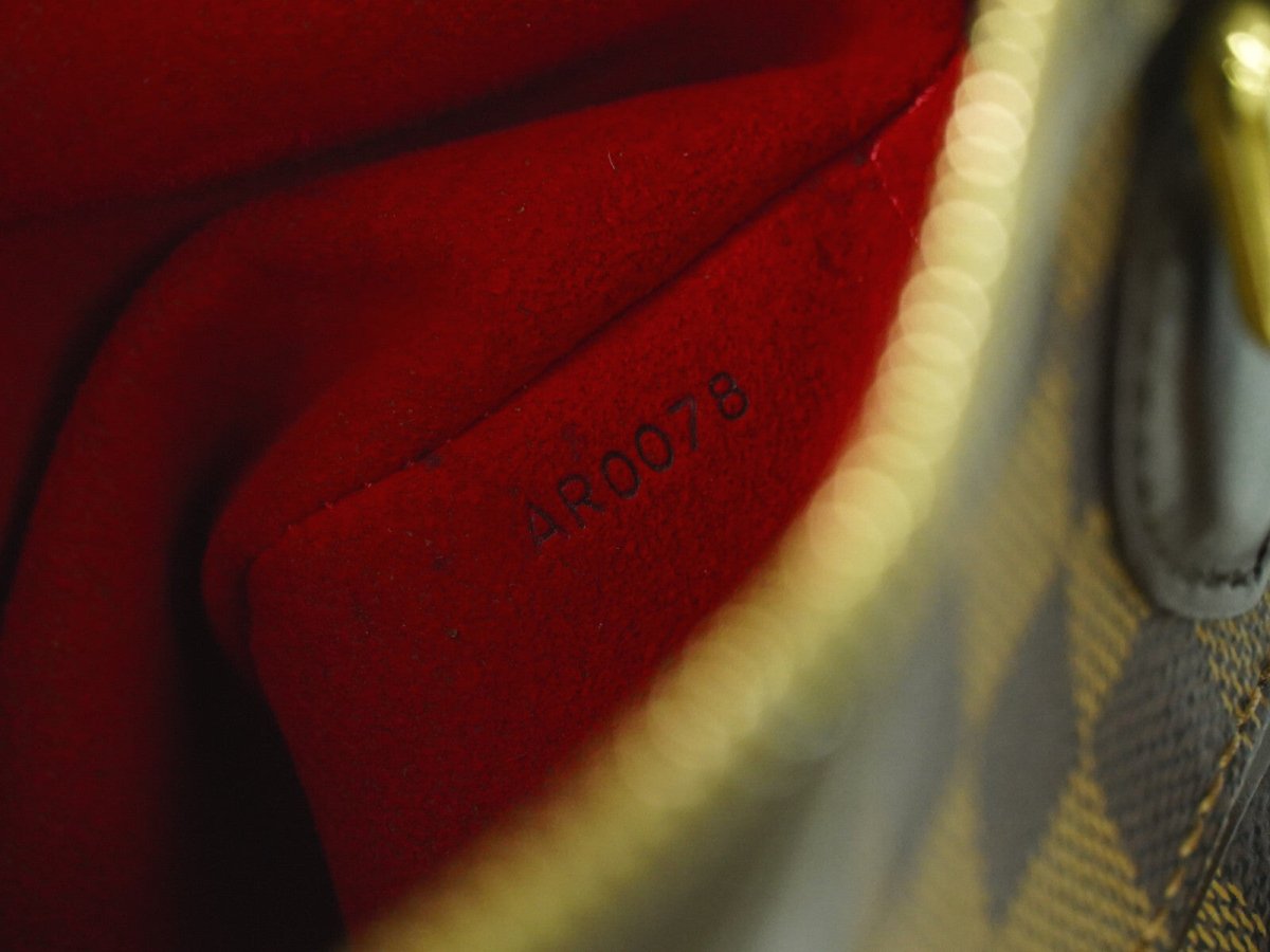 Louis Vuitton Trevi Handbag - Brandsamsara