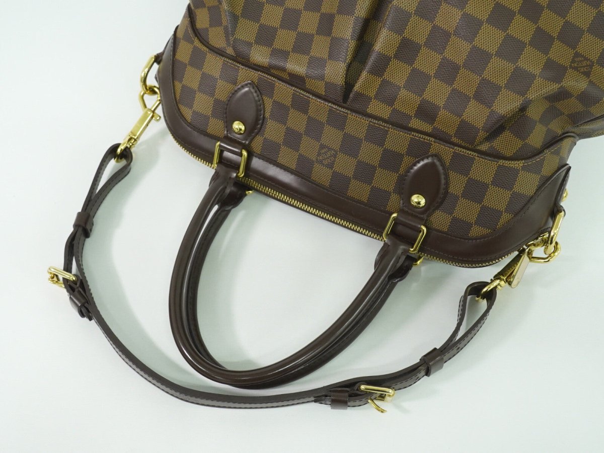 Louis Vuitton Trevi Handbag - Brandsamsara
