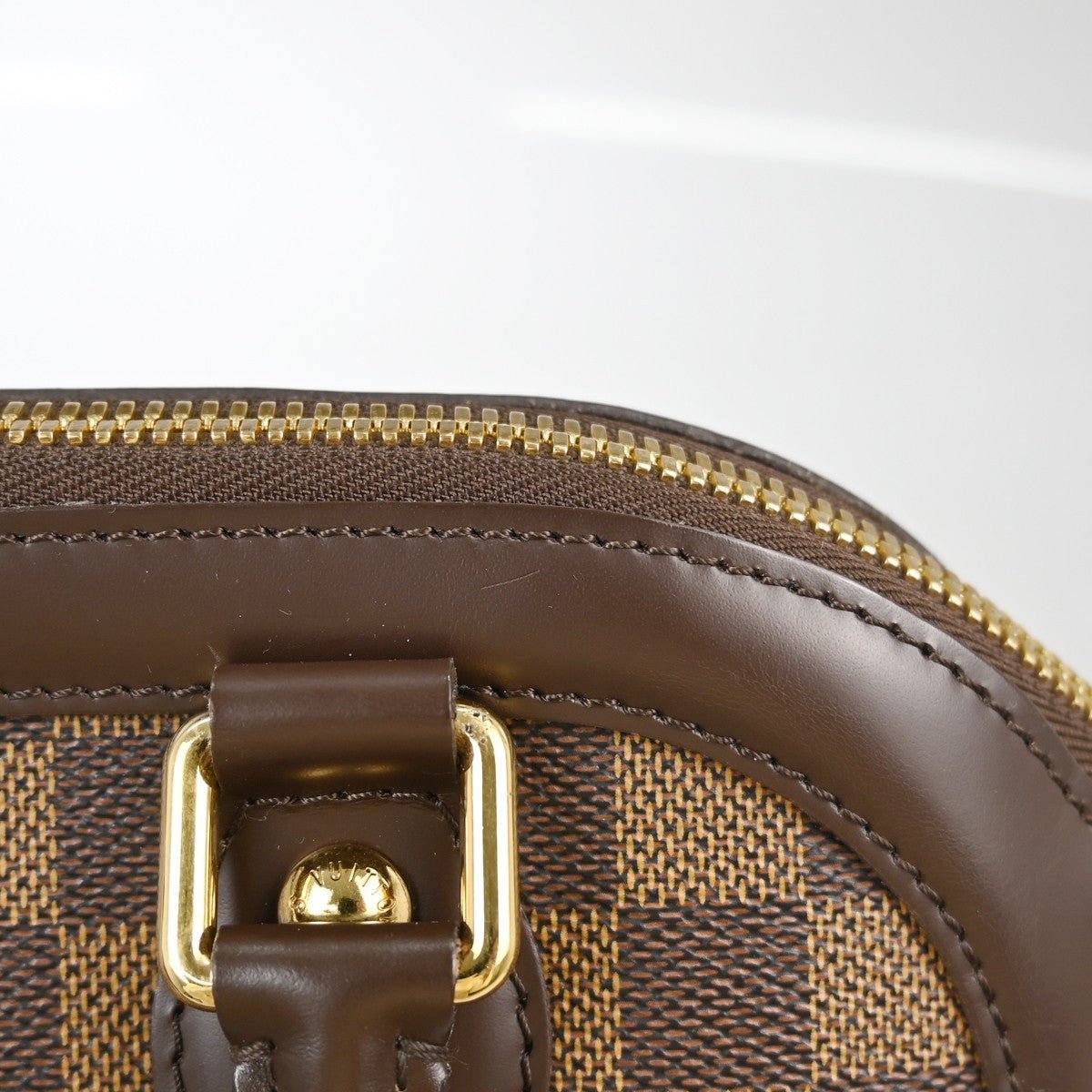 Louis Vuitton Trevi Handbag - Brandsamsara