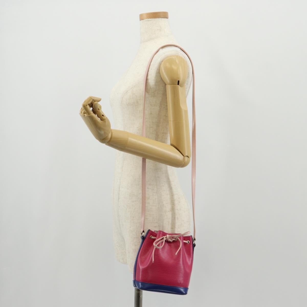 Louis Vuitton Tricolor Noe Handbag - Brandsamsara