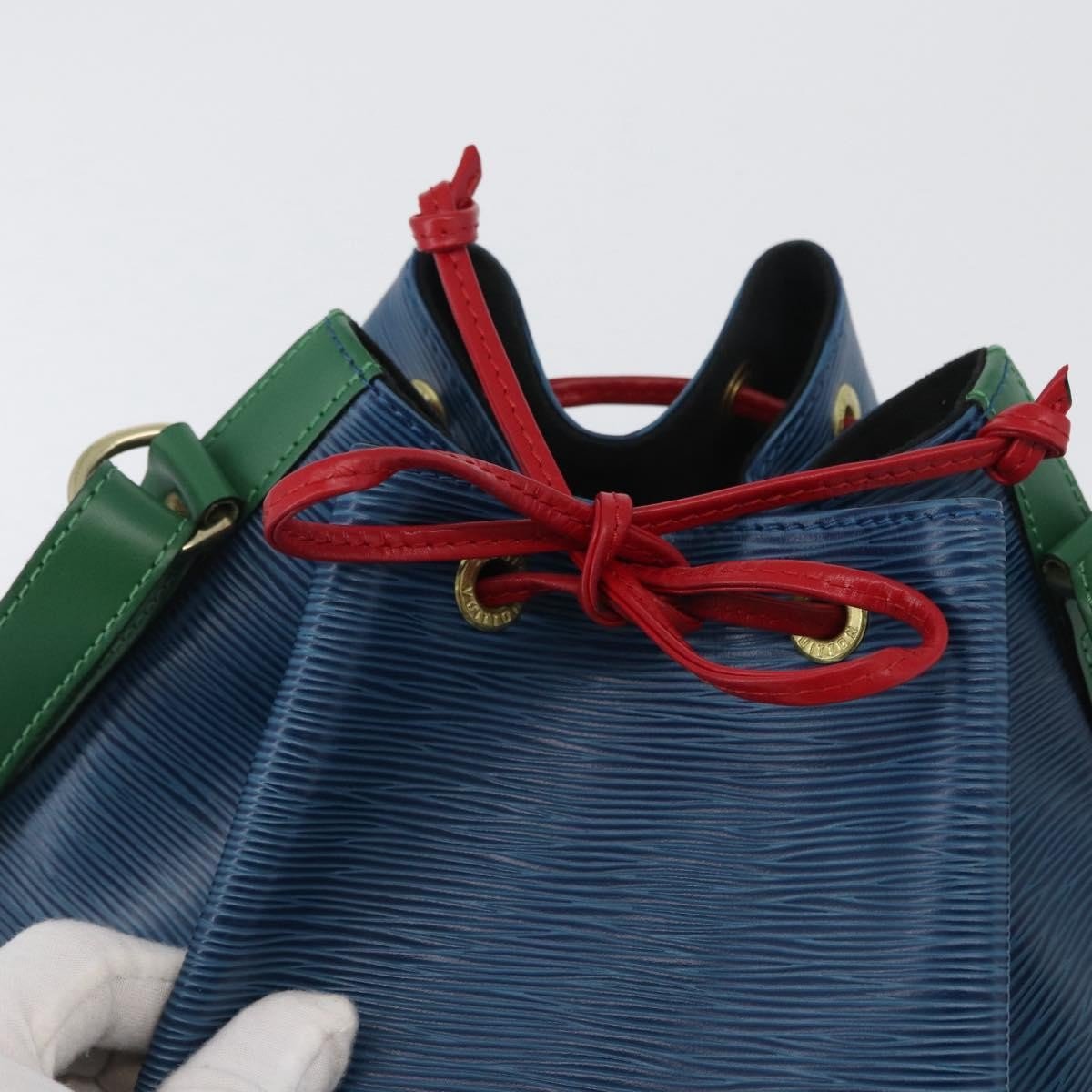 Louis Vuitton Tricolor Noe Handbag - Brandsamsara