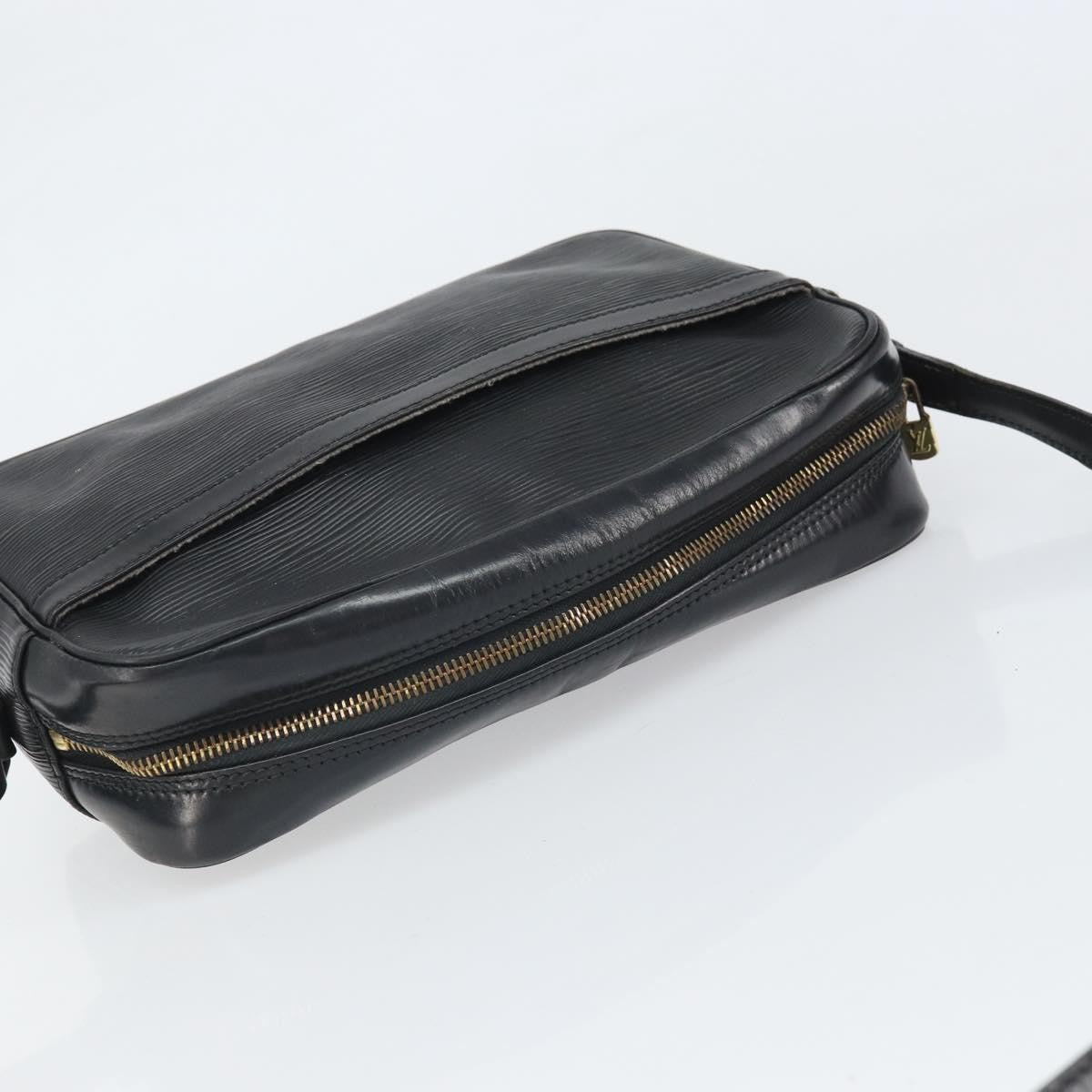 Louis Vuitton Trocadero Handbag - Brandsamsara