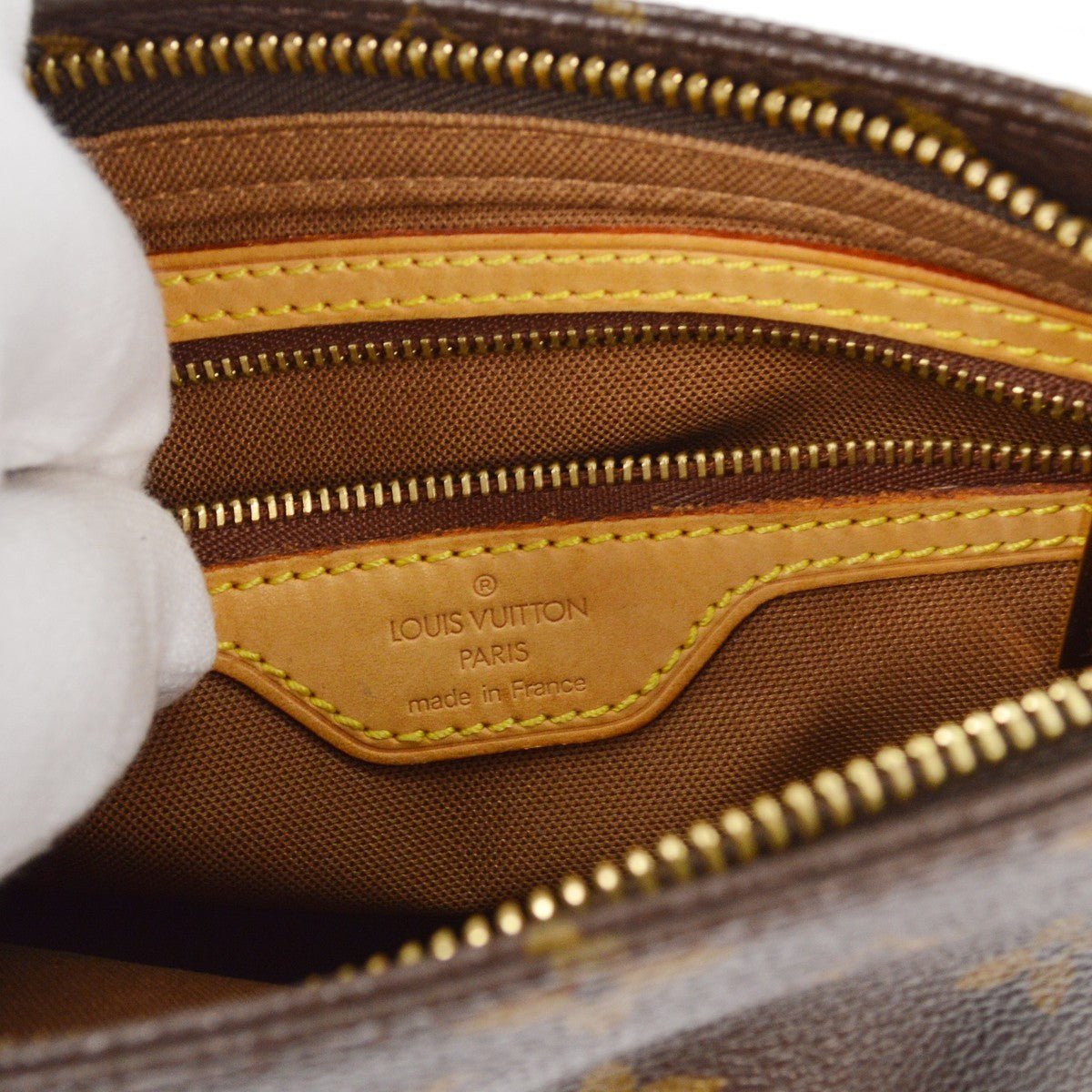 Louis Vuitton Trotteur Handbag - Brandsamsara