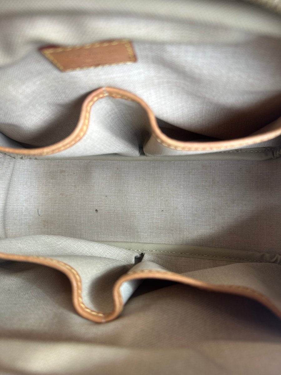 Louis Vuitton Trouville Handbag - Brandsamsara