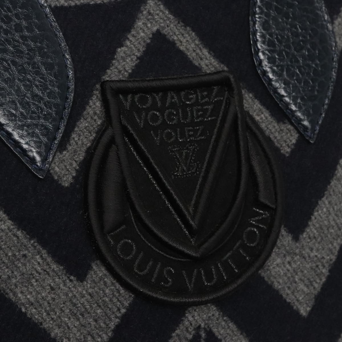 Louis Vuitton Vail Blanket Cabas - Brandsamsara