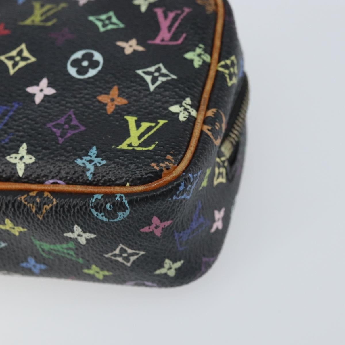 Louis Vuitton Wapity Trousse Pouch - Brandsamsara