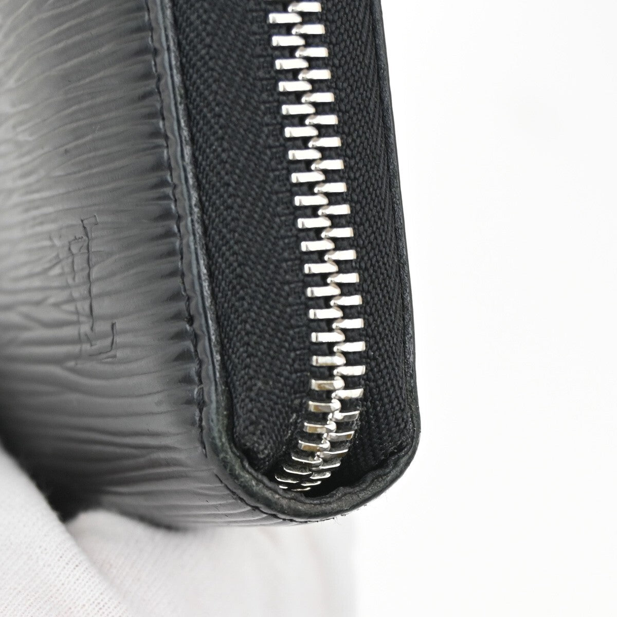 Louis Vuitton Zippy Organizer - Brandsamsara