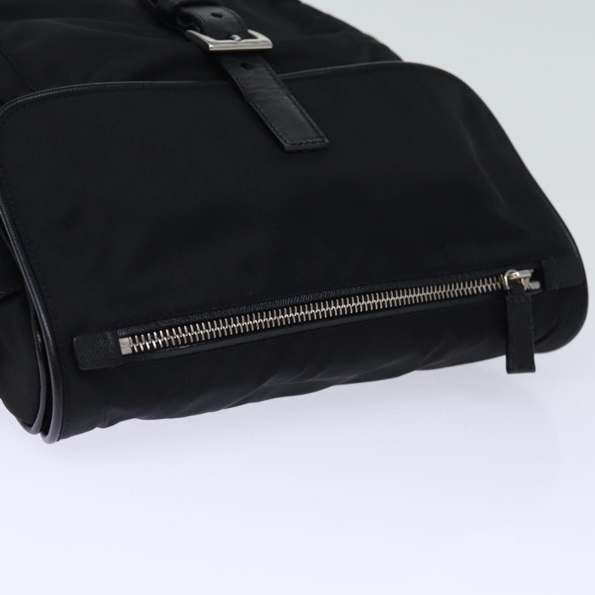 Prada Buckle Messenger - Brandsamsara