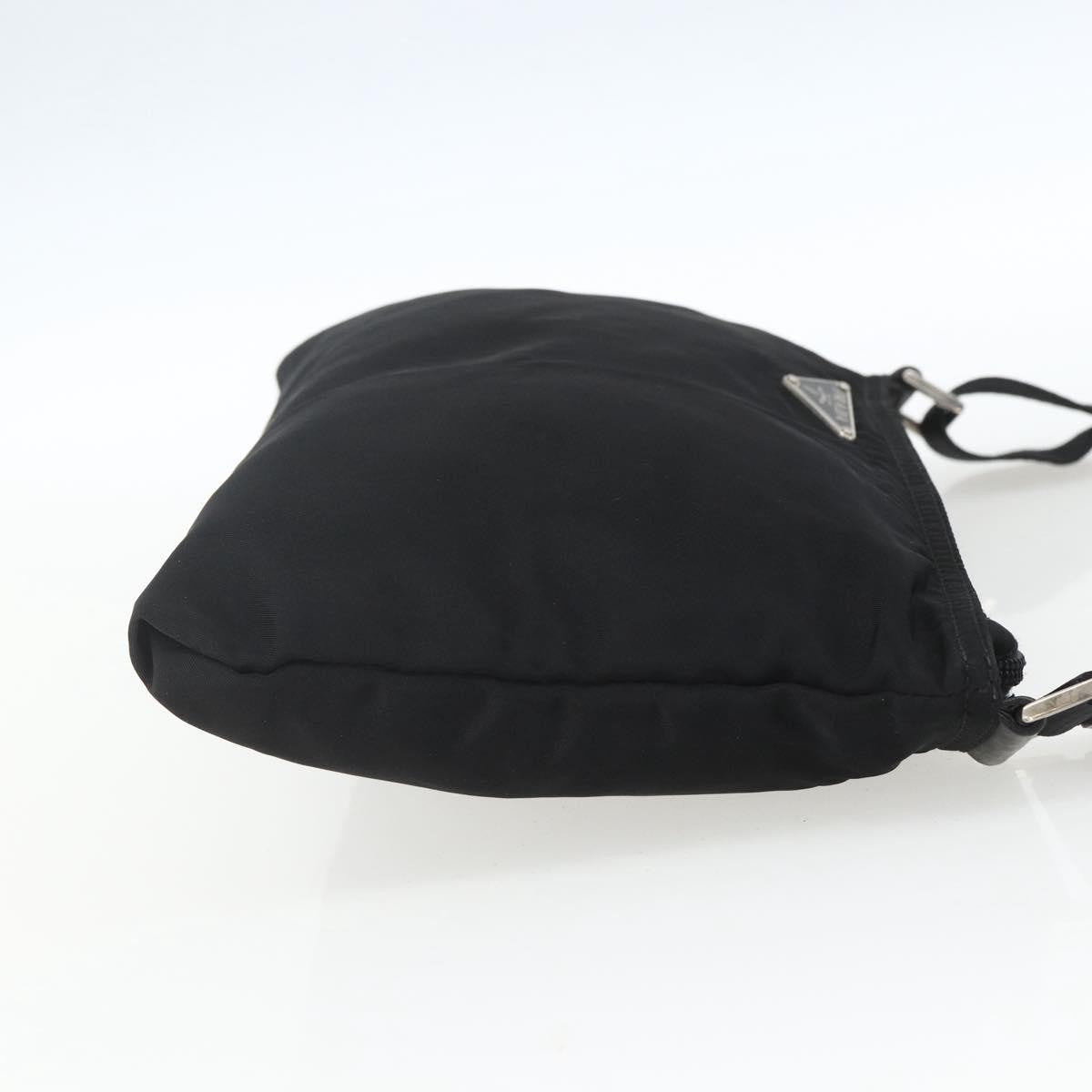 Prada Flat Messenger Bag - Brandsamsara