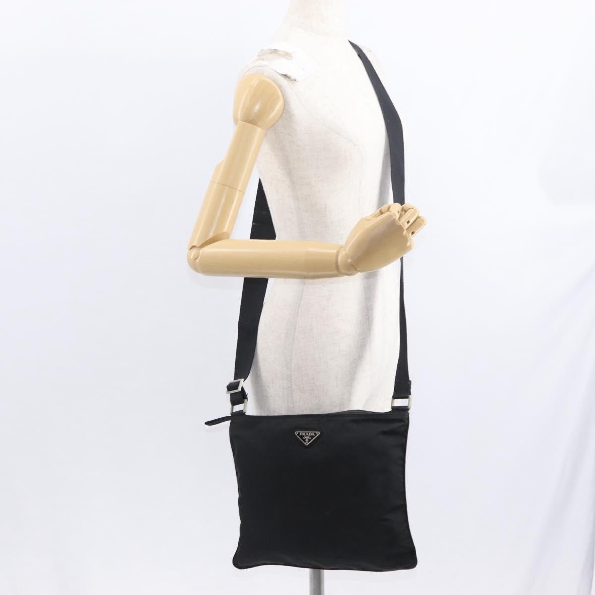 Prada Flat Messenger Bag - Brandsamsara