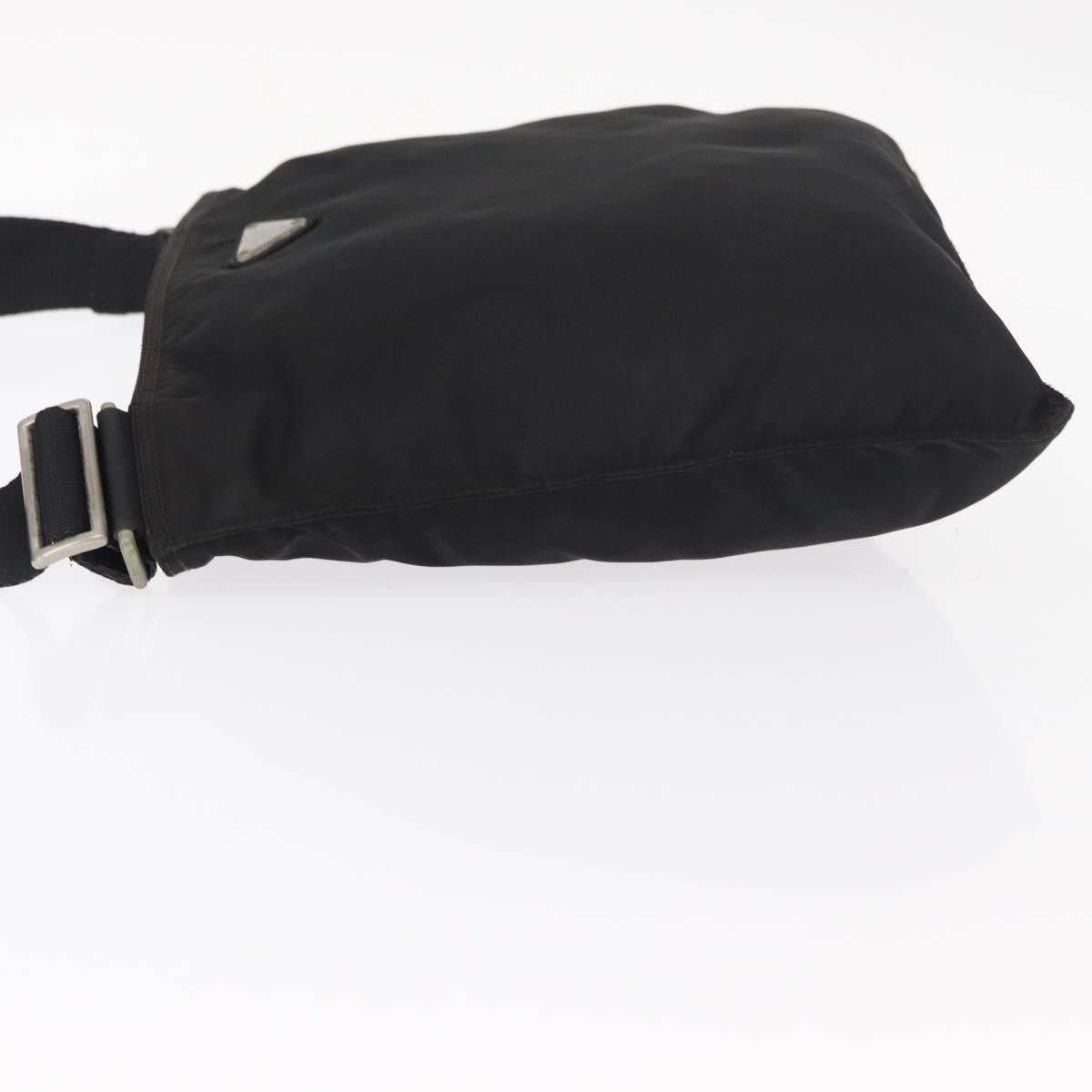 Prada Flat Messenger Bag - Brandsamsara