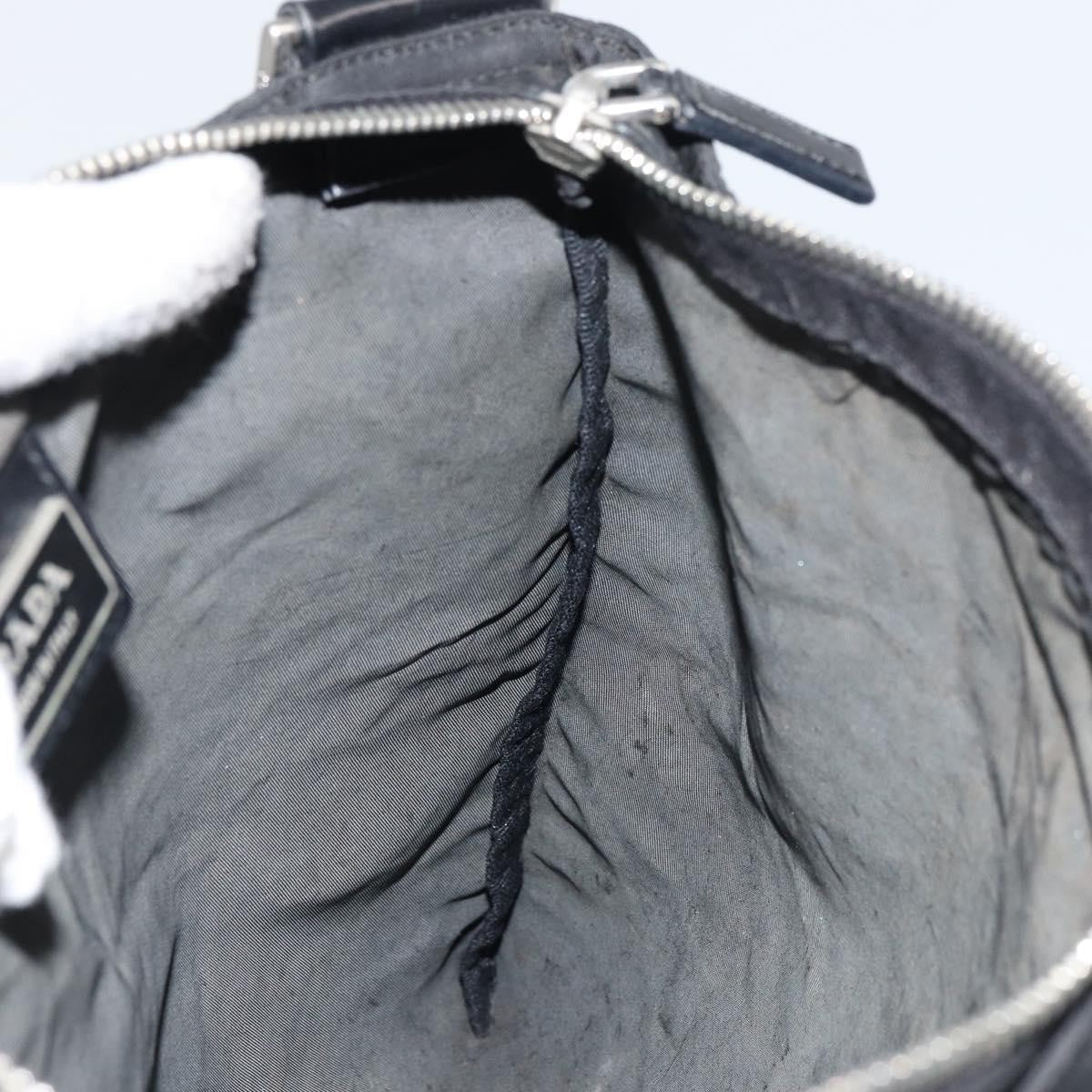 Prada Flat Messenger Bag - Brandsamsara
