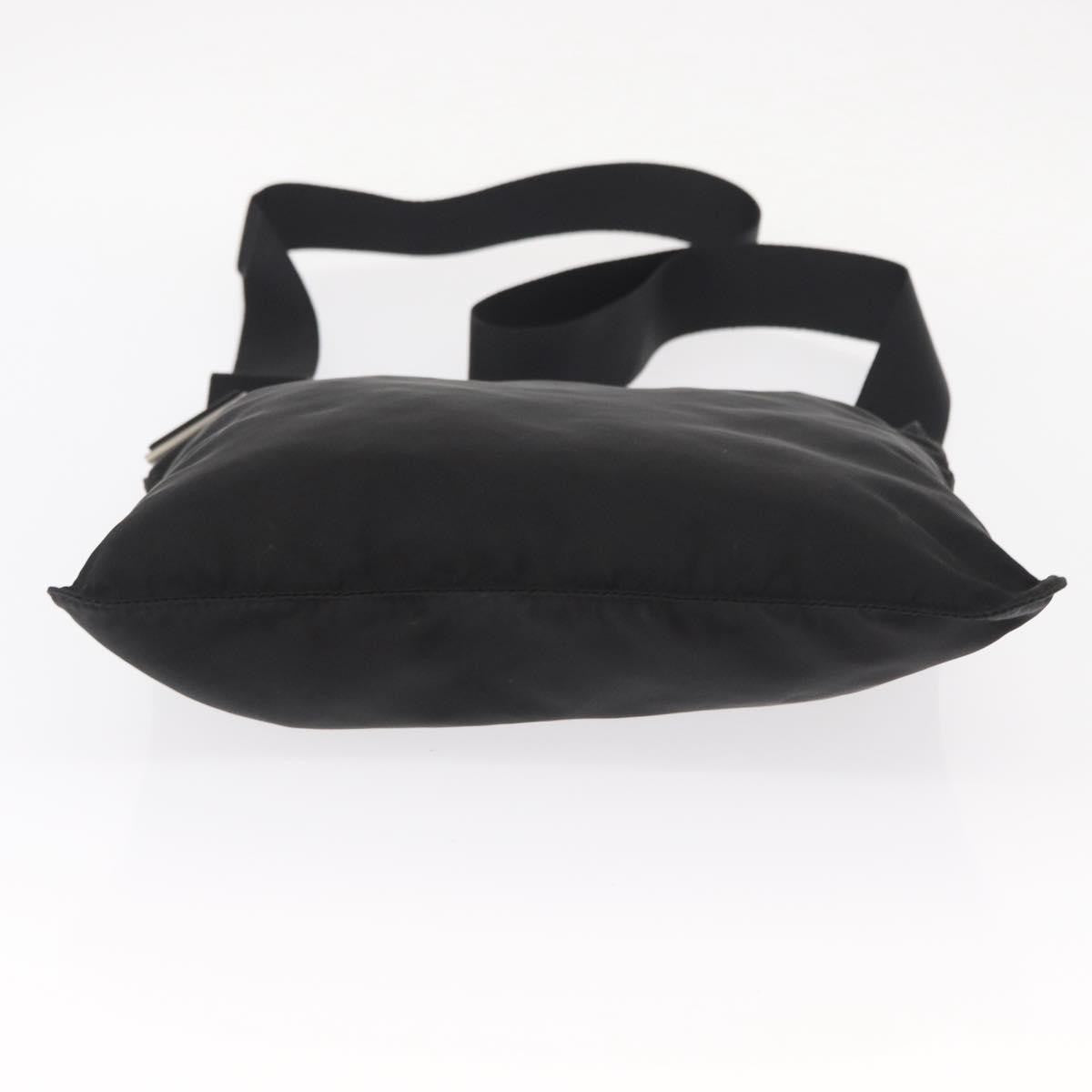 Prada Flat Messenger Bag - Brandsamsara