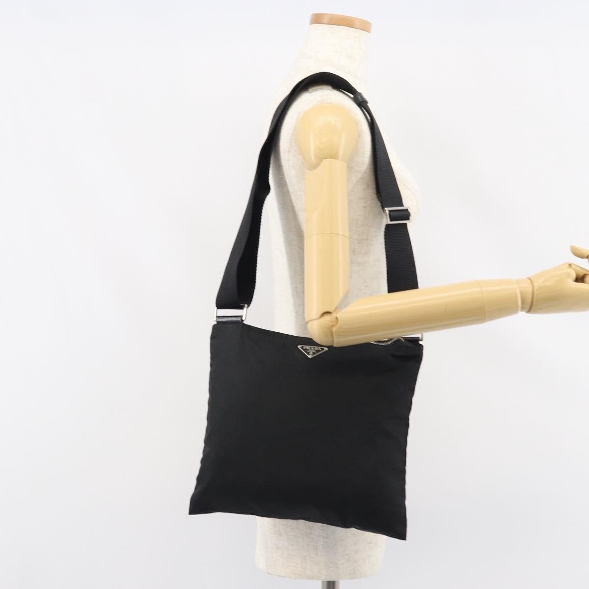 Prada Flat Messenger Bag - Brandsamsara