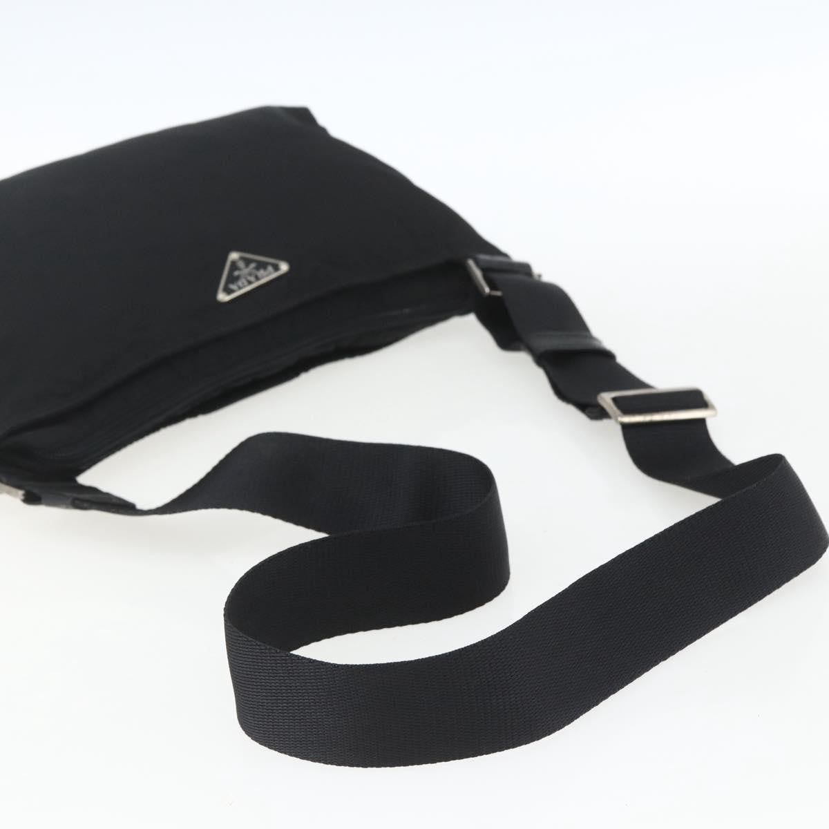 Prada Flat Messenger Bag - Brandsamsara