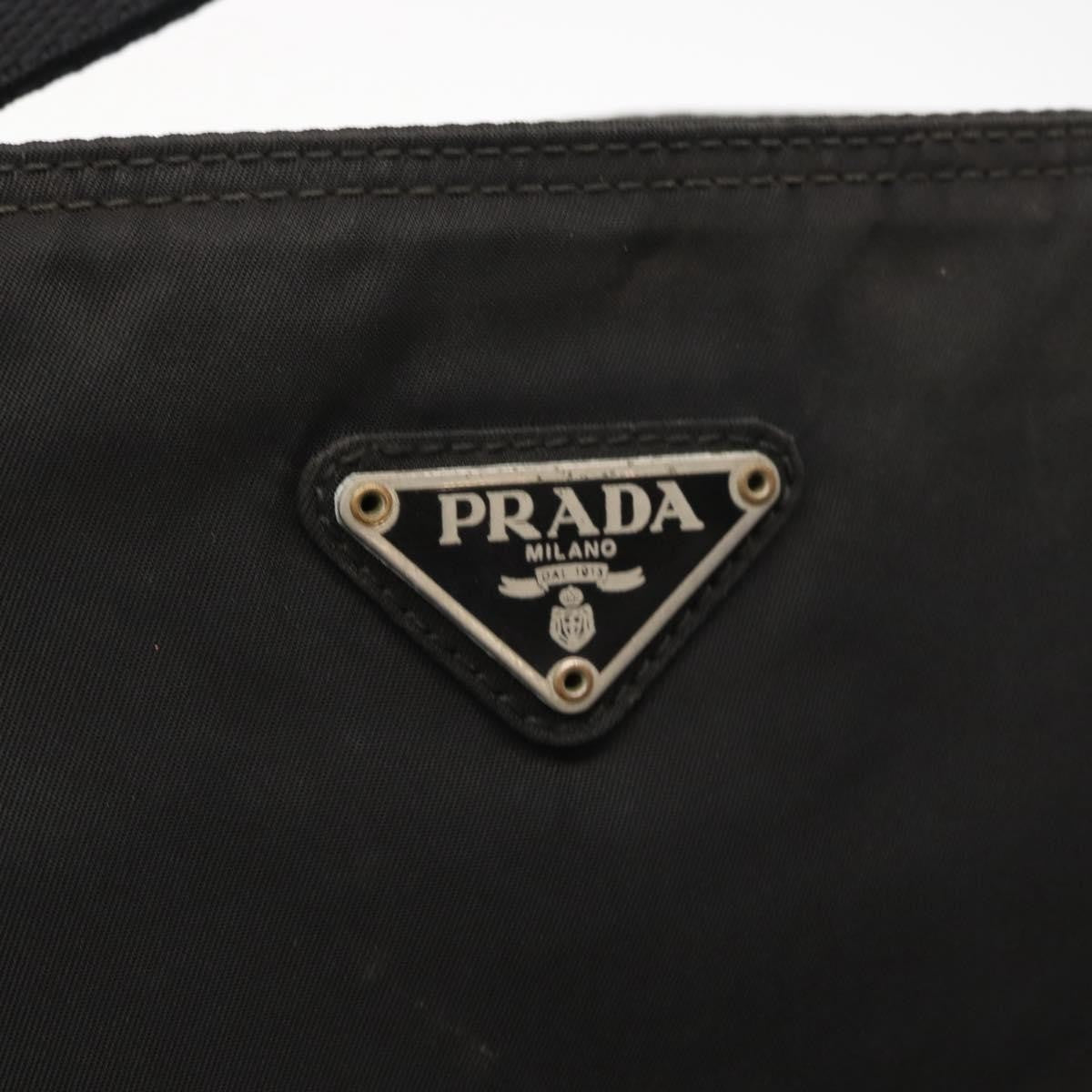 Prada Flat Messenger Bag - Brandsamsara
