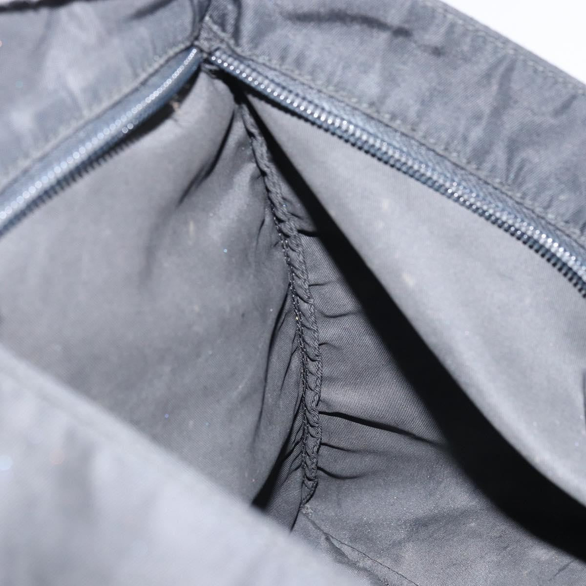 Prada Flat Messenger Bag - Brandsamsara