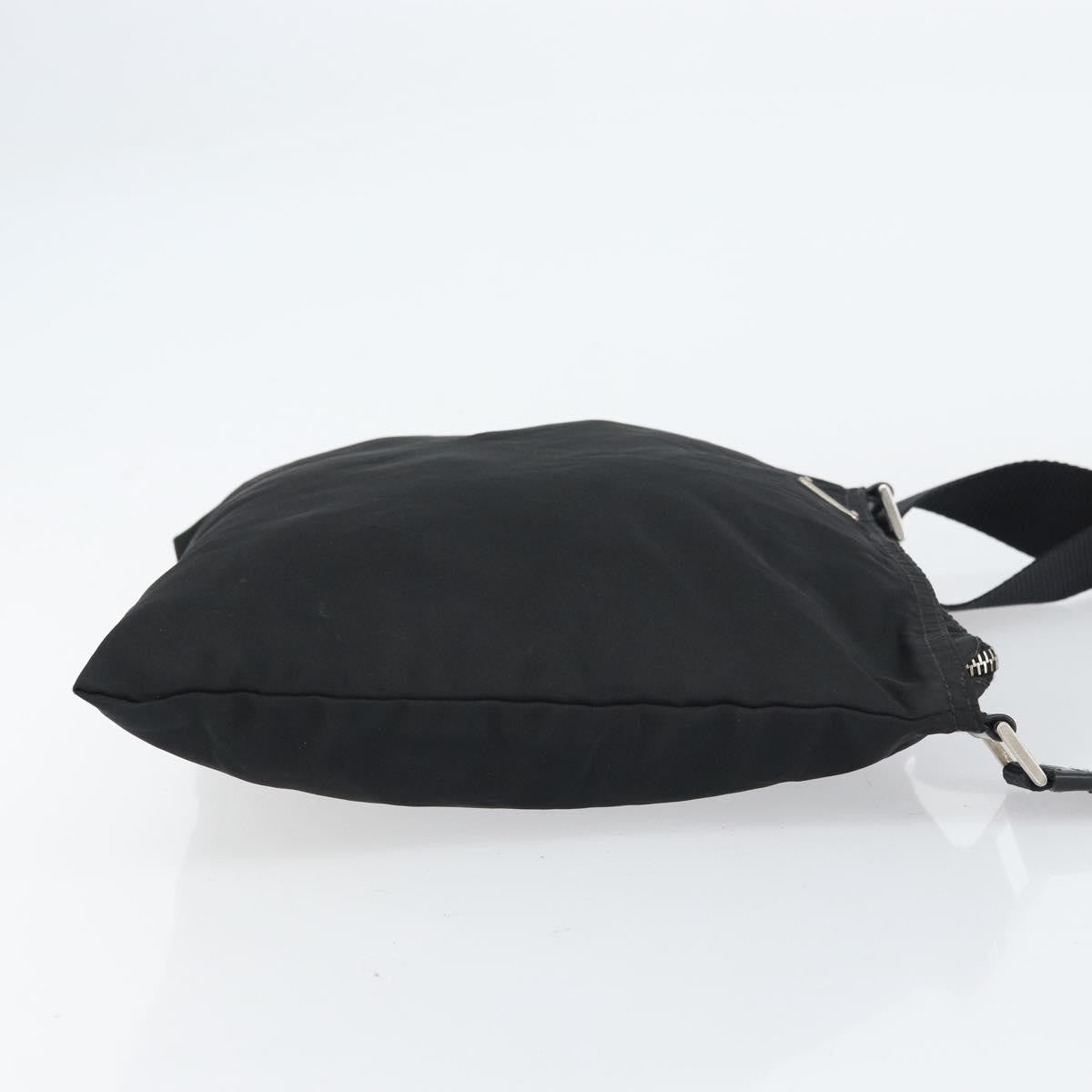 Prada Flat Messenger Bag - Brandsamsara
