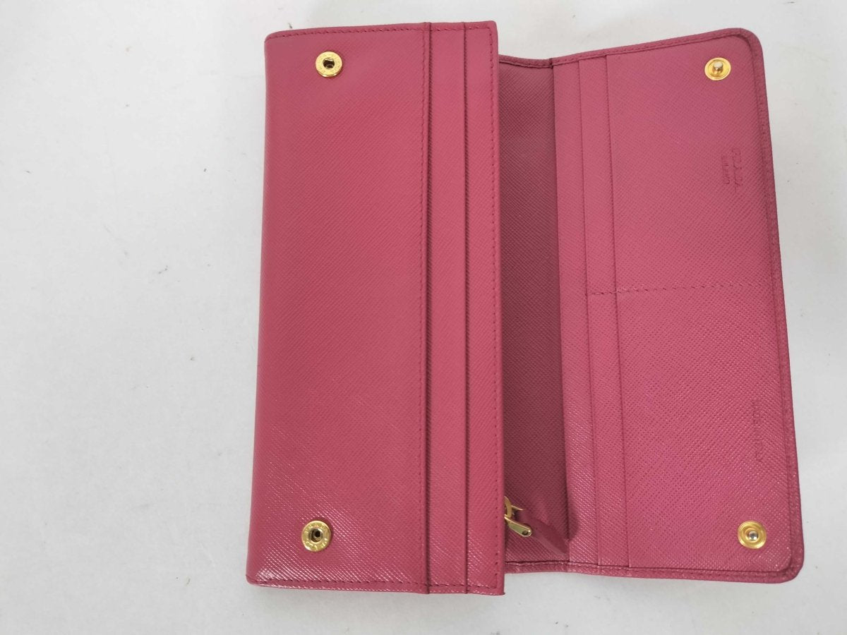 Prada Saffiano - Brandsamsara
