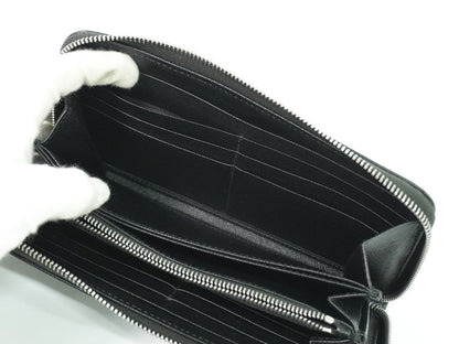 Prada Saffiano Wallet - Brandsamsara