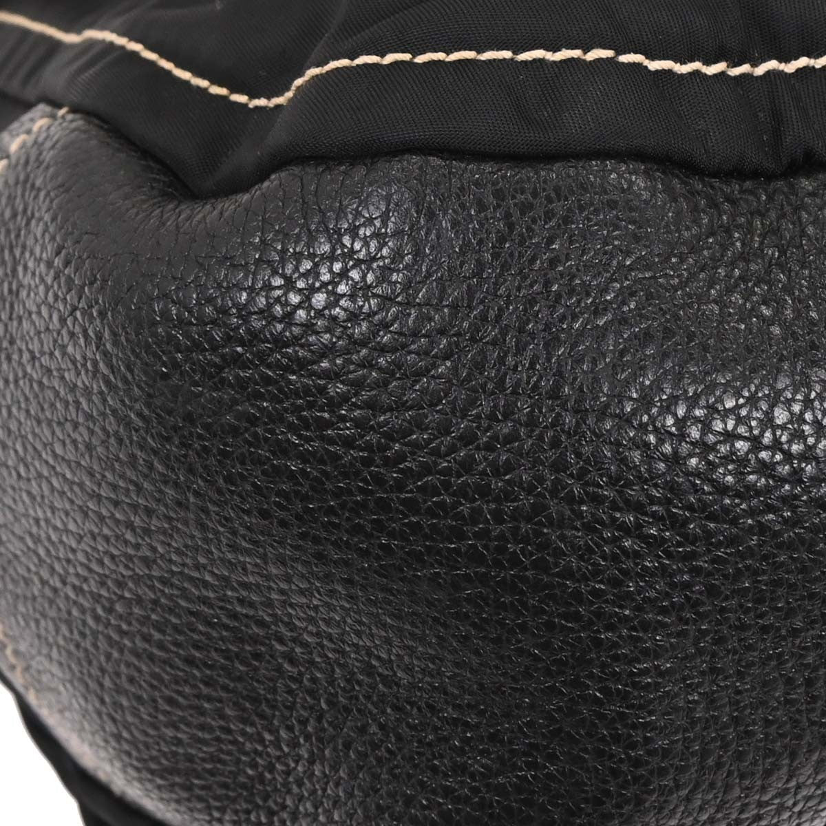 Prada Vintage Shoulder Bag - Brandsamsara
