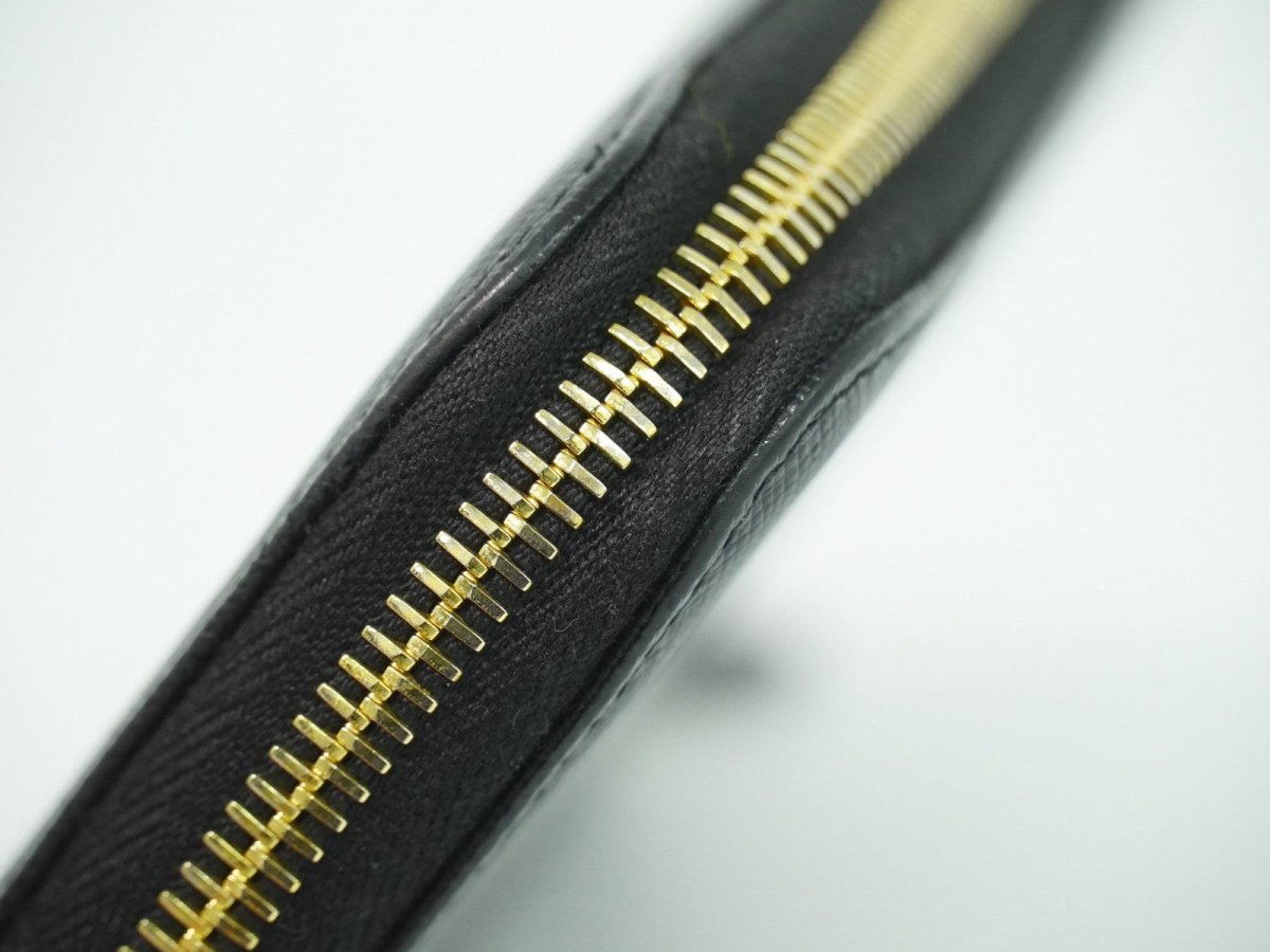 Prada Zip Around Tab Wallet - Brandsamsara