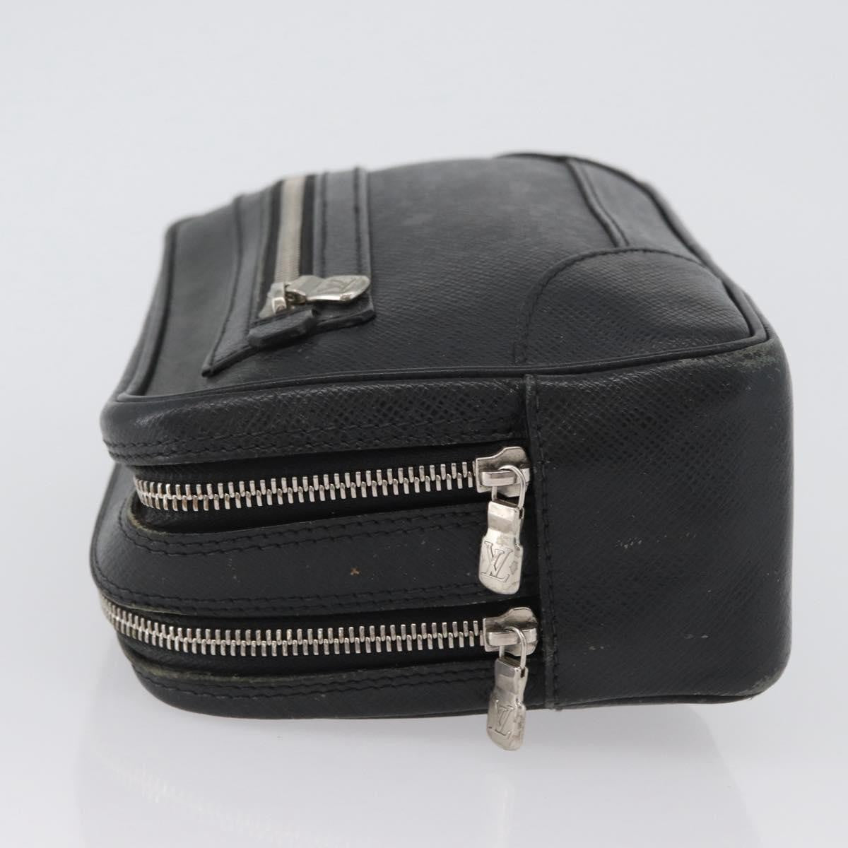 Louis Vuitton Pavel Handbag Taiga Leather, BLACK, LEATHER, Clutche & pouche