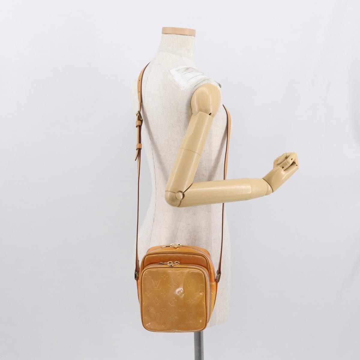 Louis Vuitton Wooster Handbag Monogram Vernis, YELLOW, PATENT_LEATHER, Clutche & pouche