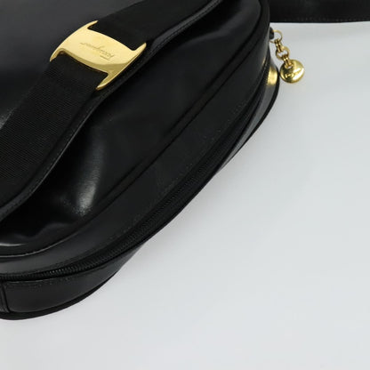 Salvatore Ferragamo Vara Bow camera Shoulder Bag Leather, Black, Leather, Shoulder Bag