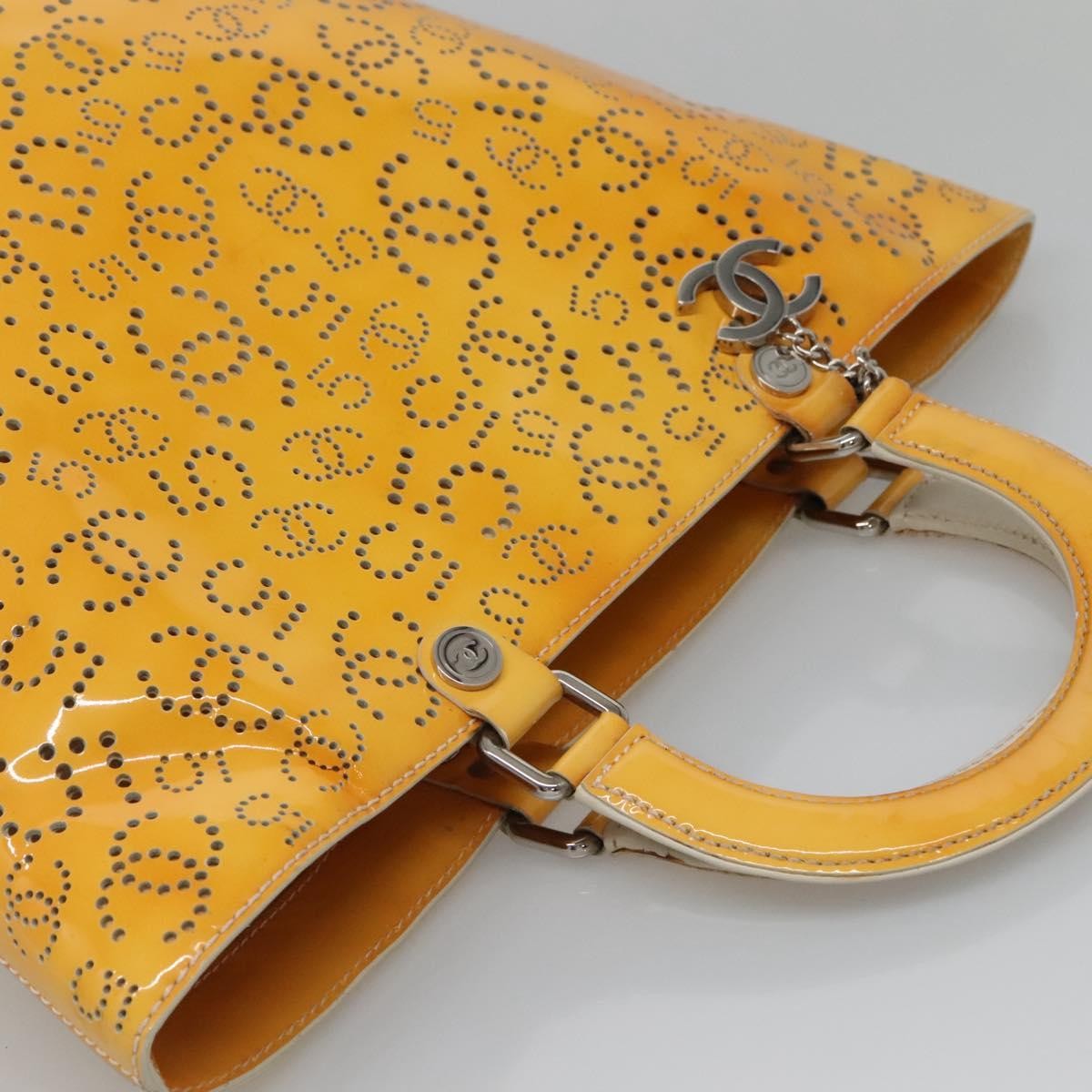 Chanel CC No.5 Shopping Tote Perforated Patent, YELLOW, PATENT_LEATHER, Tote bag