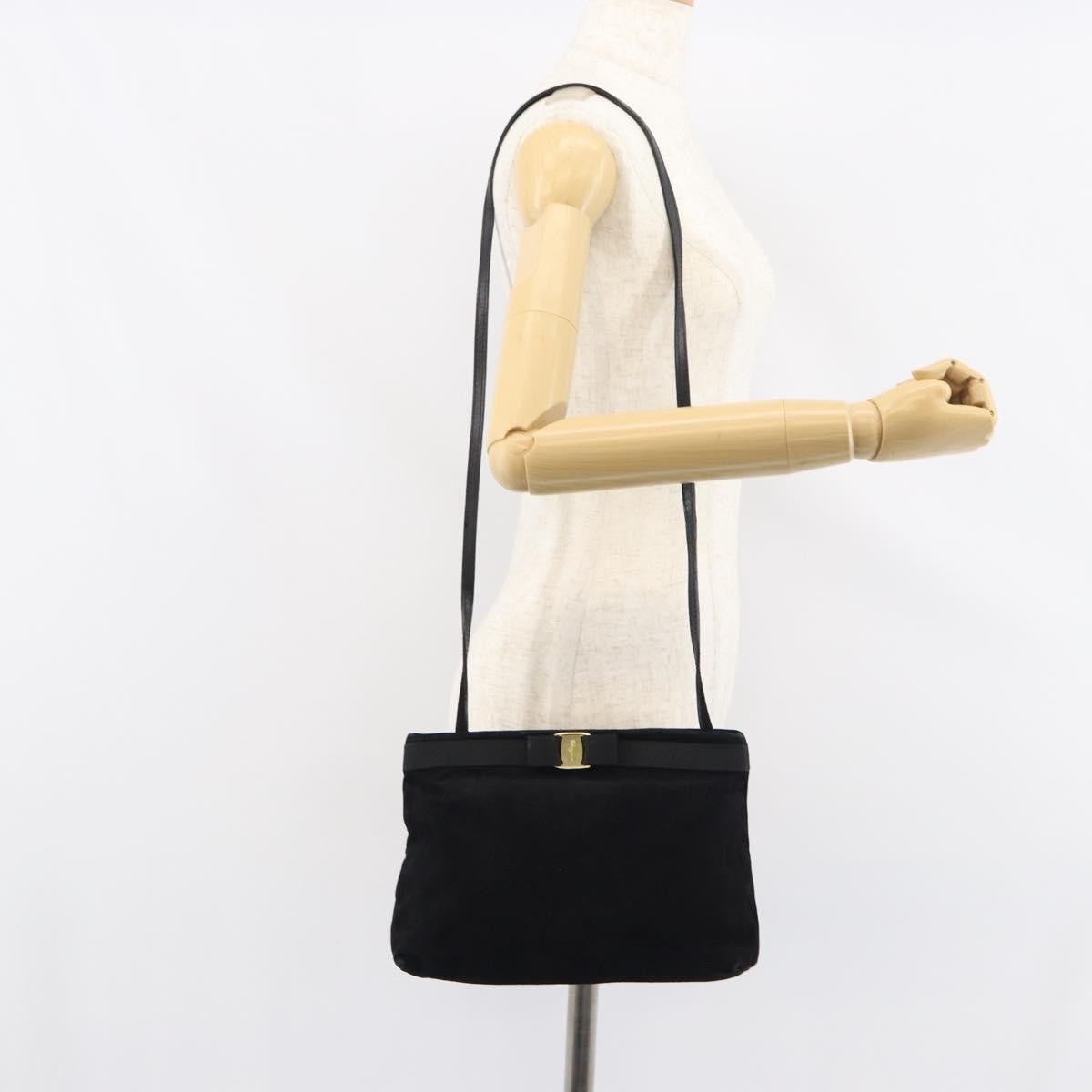 Salvatore Ferragamo Vala Shoulder Bag Suede, BLACK, SUEDE, Shoulder bag