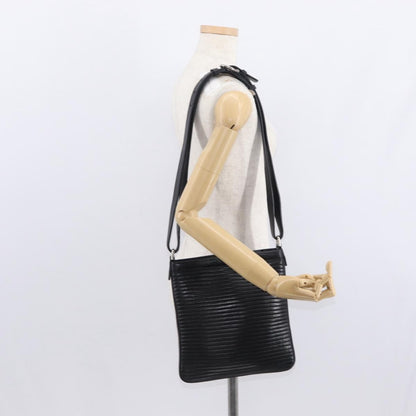 Salvatore Ferragamo Gancini Shoulder Bag Leather, BLACK, LEATHER, Shoulder bag